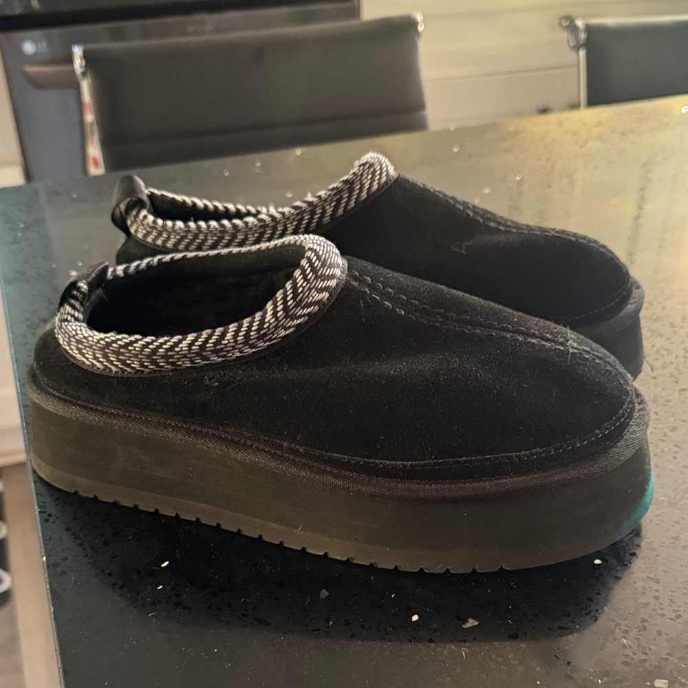 Platform slides black